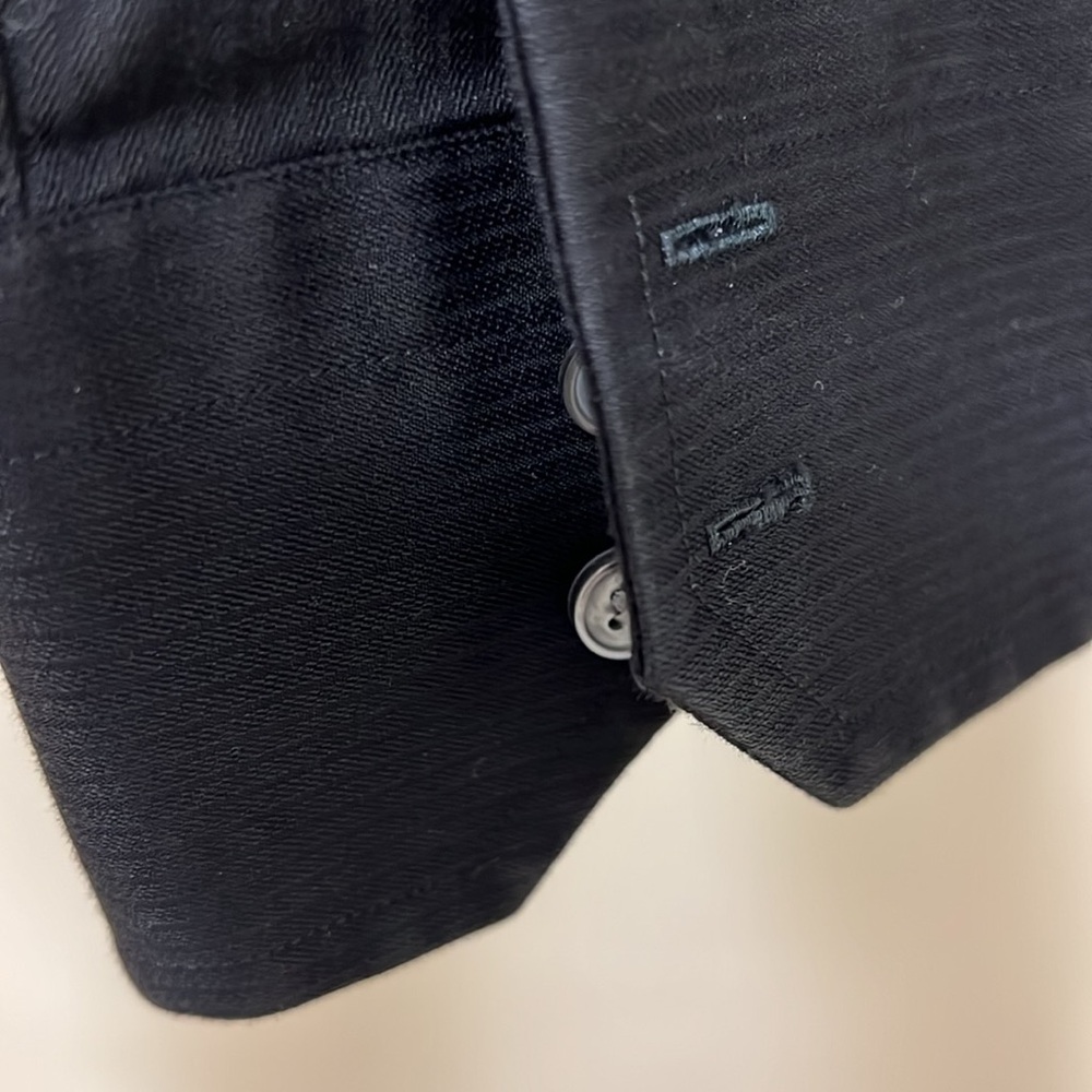 Hugo Boss button down - Picture 4 of 5